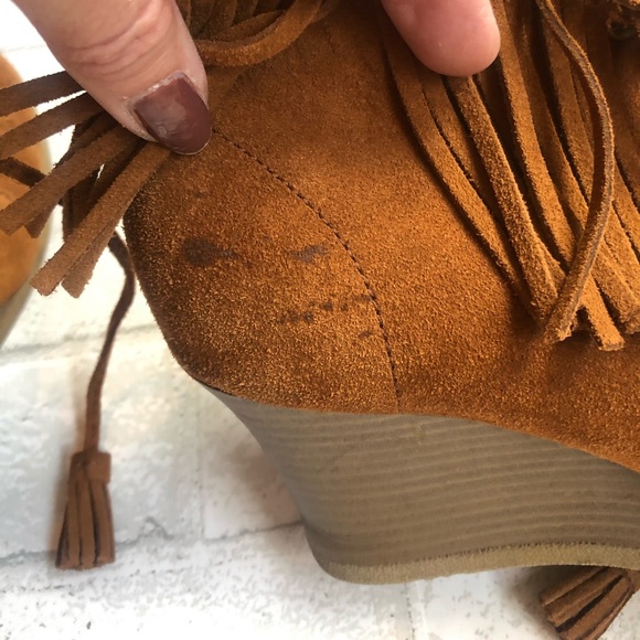 Minnetonka Wedge fringe booties - Picture 14 of 16